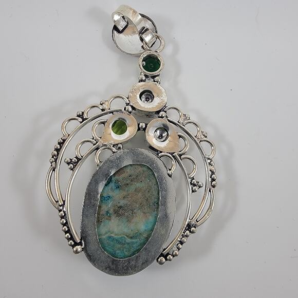 Handmade Silver Pendant with Turquoise and Green Peridot Gems - Picture 4 of 9
